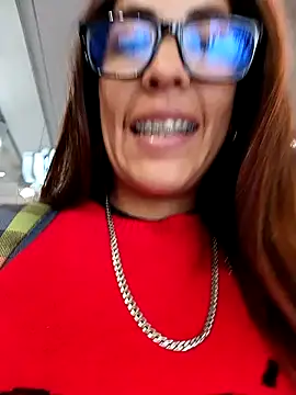 Snapshot of Lena-32 chatting on December 27, 2024, 3:26 pm Lena-32 online show from December 27, 2024, 3:26 pm