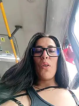 Snapshot of Lena-32 chatting on December 18, 2024, 3:55 pm Lena-32 online show from December 18, 2024, 3:55 pm