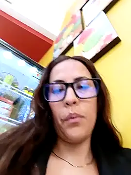 Snapshot of Lena-32 chatting on March 3, 2025, 4:47 pm Lena-32 online show from March 3, 2025, 4:47 pm