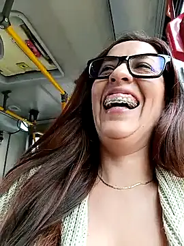 Snapshot of Lena-32 chatting on February 20, 2025, 7:19 pm Lena-32 online show from February 20, 2025, 7:19 pm