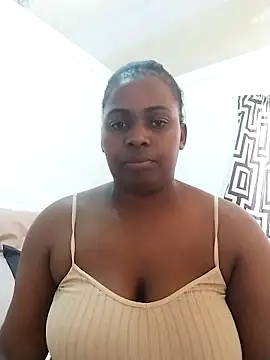 Snapshot of SALTRYHIPS29x chatting on May 24, 2026, 1:33 pm SALTRYHIPS29x online show from May 24, 2026, 1:33 pm