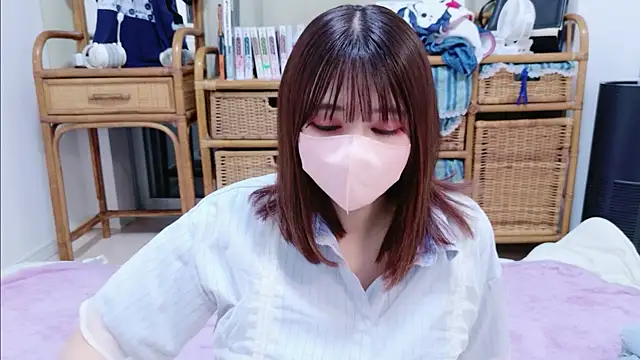 Megu Melon online show from July 28, 2026, 12:45 pm