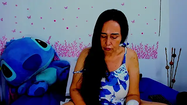 Snapshot of HorniestMilf chatting on July 1, 2026, 12:55 am HorniestMilf online show from July 1, 2026, 12:55 am