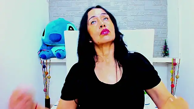 HorniestMilf online show from January 13, 2026, 7:40 pm