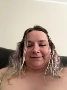 Snapshot of kitten0760 chatting on May 25, 2026, 4:06 pm kitten0760 online show from May 25, 2026, 4:06 pm