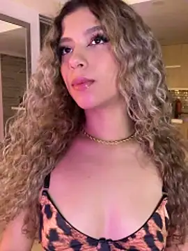 Snapshot of Melina-Smith chatting on November 23, 2025, 11:26 pm Melina-Smith online show from November 23, 2025, 11:26 pm