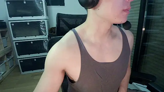 Tkcqcc online show from March 26, 2026, 3:21 pm