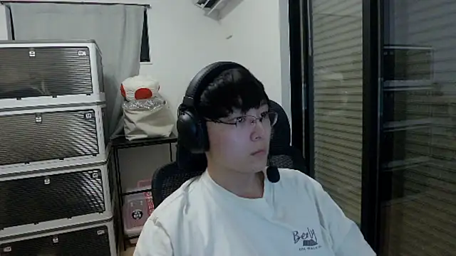 Tkcqcc online show from December 20, 2025, 12:41 pm