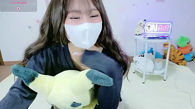  Iroha 99 online show from November 17, 2025, 2:10 pm