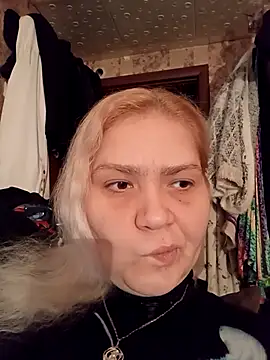 Minna Jeannie online show from November 21, 2025, 2:10 am