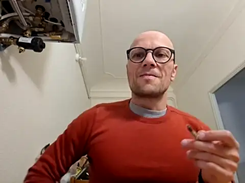 wedge75 online show from April 8, 2026, 3:46 pm