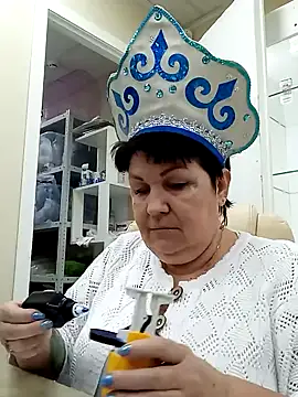 Snapshot of FantasyMichelle chatting on December 30, 2024, 2:19 pm FantasyMichelle online show from December 30, 2024, 2:19 pm