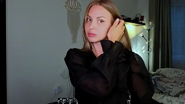 Snapshot of Sp1cyme chatting on October 24, 2025, 2:27 pm Sp1cyme online show from October 24, 2025, 2:27 pm