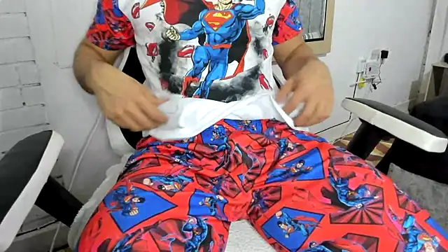 Snapshot of Valerioe chatting on March 15, 2025, 11:39 pm Valerioe online show from March 15, 2025, 11:39 pm