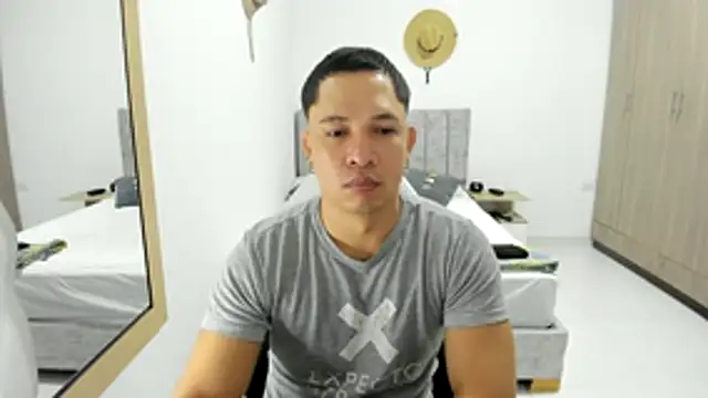 Valerioe online show from April 19, 2026, 9:32 am