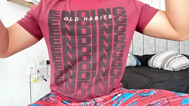 Valerioe online show from March 16, 2025, 2:11 pm