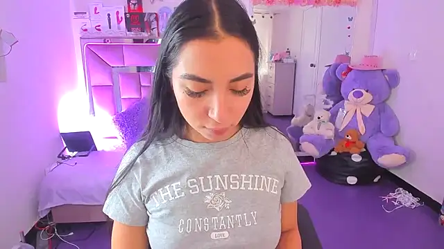 Snapshot of AriadnaCappelletty chatting on February 17, 2026, 4:15 pm AriadnaCappelletty online show from February 17, 2026, 4:15 pm