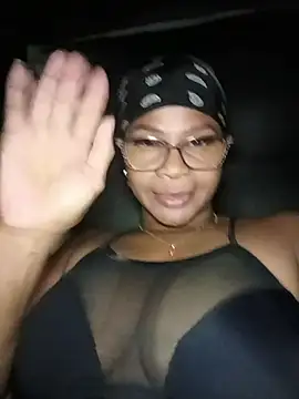 Snapshot of Melanie_candy_ chatting on March 12, 2026, 5:45 am Melanie candy online show from March 12, 2026, 5:45 am