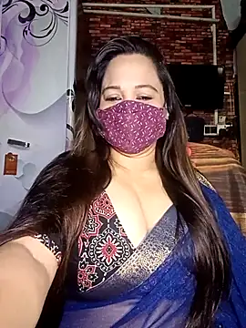 albelasummi702 online show from November 9, 2025, 1:42 am