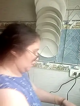 Snapshot of loba9706 chatting on March 12, 2025, 3:40 pm loba9706 online show from March 12, 2025, 3:40 pm