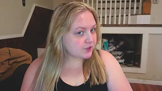 PhatAssBlond online show from February 11, 2026, 6:19 pm