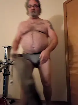 Snapshot of Doherty10 chatting on November 13, 2025, 9:13 am Doherty10 online show from November 13, 2025, 9:13 am