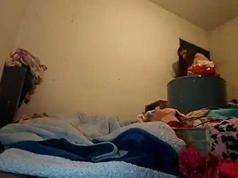 xemmia sweety online show from February 15, 2026, 4:39 pm