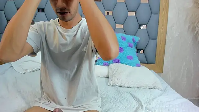 Snapshot of yayi_derek chatting on December 14, 2025, 11:38 am yayi derek online show from December 14, 2025, 11:38 am