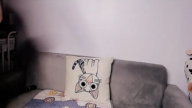 Snapshot of phuong-anh1709 chatting on December 3, 2025, 7:24 pm phuong-anh1709 online show from December 3, 2025, 7:24 pm