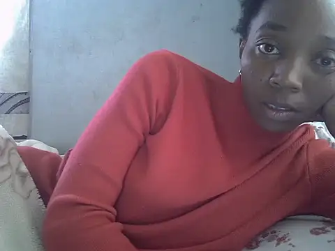 ElianeHot online show from February 2, 2026, 7:07 am