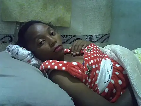 Snapshot of ElianeHot chatting on November 1, 2025, 6:35 pm ElianeHot online show from November 1, 2025, 6:35 pm