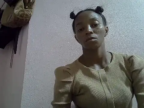 Snapshot of ElianeHot chatting on February 26, 2025, 3:10 pm ElianeHot online show from February 26, 2025, 3:10 pm