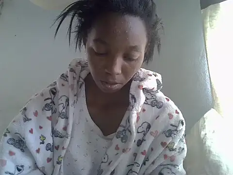 Snapshot of ElianeHot chatting on September 10, 2025, 6:56 am ElianeHot online show from September 10, 2025, 6:56 am