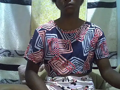 Snapshot of ElianeHot chatting on December 3, 2025, 6:40 pm ElianeHot online show from December 3, 2025, 6:40 pm