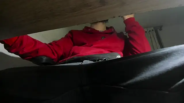 s sven03 online show from March 15, 2025, 4:46 am