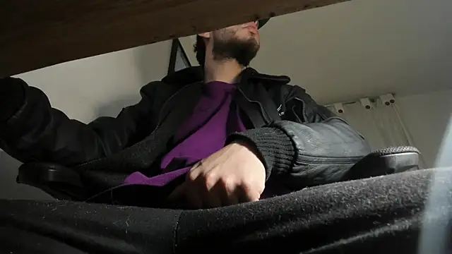 s sven03 online show from March 18, 2025, 6:50 am