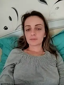 Snapshot of SophyGirl chatting on December 2, 2025, 12:29 pm SophyGirl online show from December 2, 2025, 12:29 pm