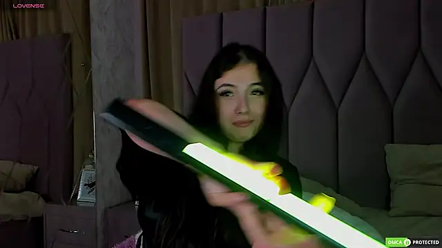 JennyFerguson online show from September 17, 2025, 6:59 am