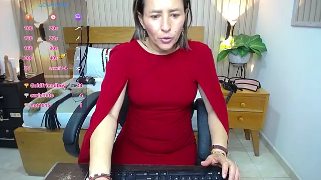 luciana ballesteros  online show from March 8, 2025, 3:13 pm