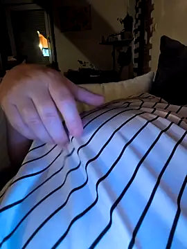 poussychats online show from October 29, 2025, 8:41 pm