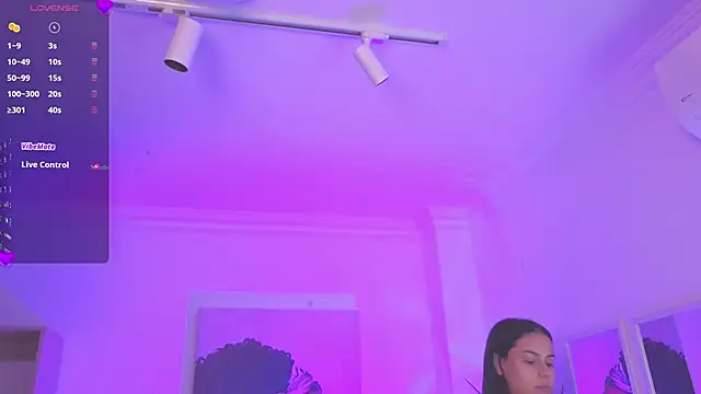 Snapshot of Aleejaa__ chatting on December 1, 2025, 11:22 am Aleejaa online show from December 1, 2025, 11:22 am