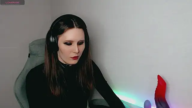 Snapshot of tracy_cooper chatting on December 15, 2024, 4:48 pm tracy cooper online show from December 15, 2024, 4:48 pm