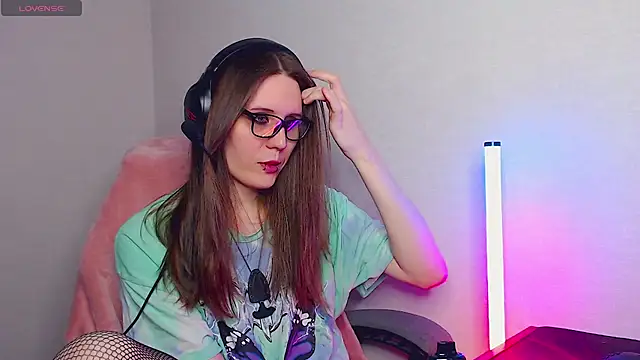 Snapshot of tracy_cooper chatting on February 18, 2025, 1:33 pm tracy cooper online show from February 18, 2025, 1:33 pm