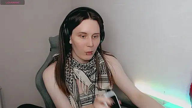 Snapshot of tracy_cooper chatting on December 28, 2024, 4:51 am tracy cooper online show from December 28, 2024, 4:51 am