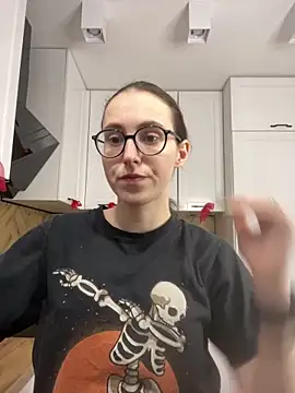 MartiniiSelenna online show from March 14, 2026, 6:41 am