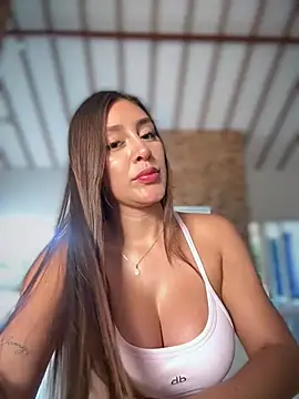 Rose-euphoria online show from March 5, 2026, 3:41 pm