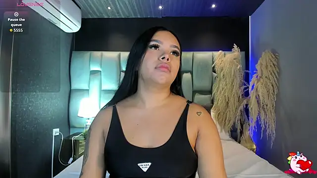Snapshot of MarianaGarciaa__ chatting on June 19, 2026, 7:20 pm MarianaGarciaa online show from June 19, 2026, 7:20 pm