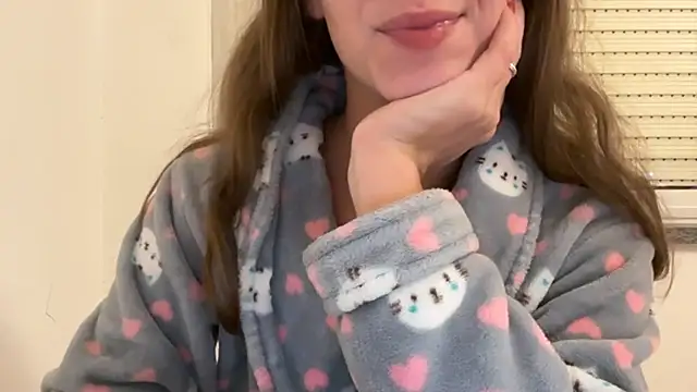 Snapshot of Kimpossible__ chatting on September 29, 2025, 9:31 pm Kimpossible online show from September 29, 2025, 9:31 pm