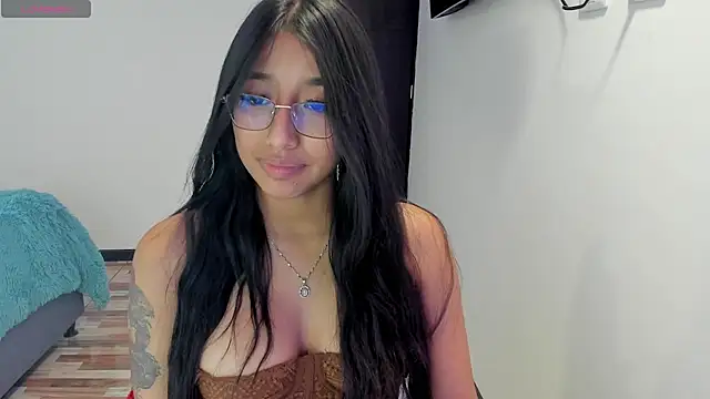 Snapshot of isa_bellaa0 chatting on February 22, 2025, 1:33 am isa bellaa0 online show from February 22, 2025, 1:33 am