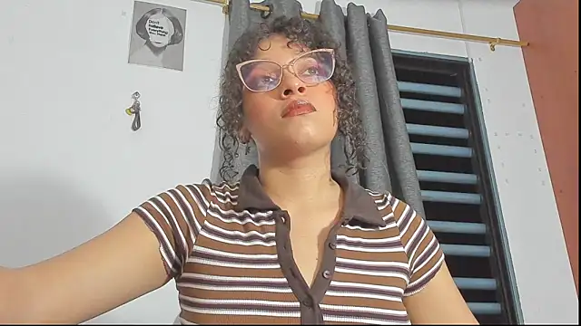 Snapshot of Ada_gales_ chatting on November 28, 2025, 5:07 am Ada gales online show from November 28, 2025, 5:07 am